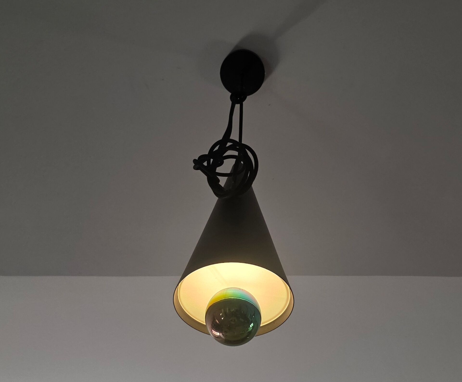 3 suspensions Cherry - Petite Friture
