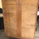 Armoire vintage pieds compas