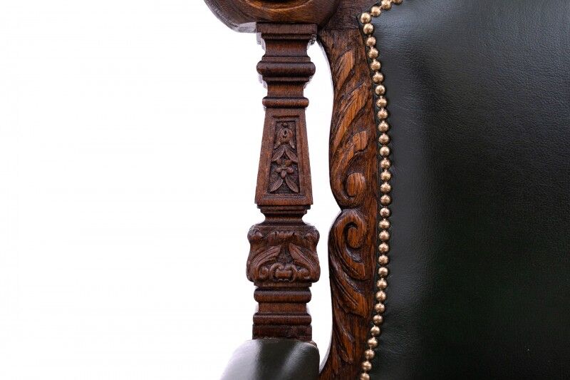 Antique armchair from the late 19th century, France. After renovation.