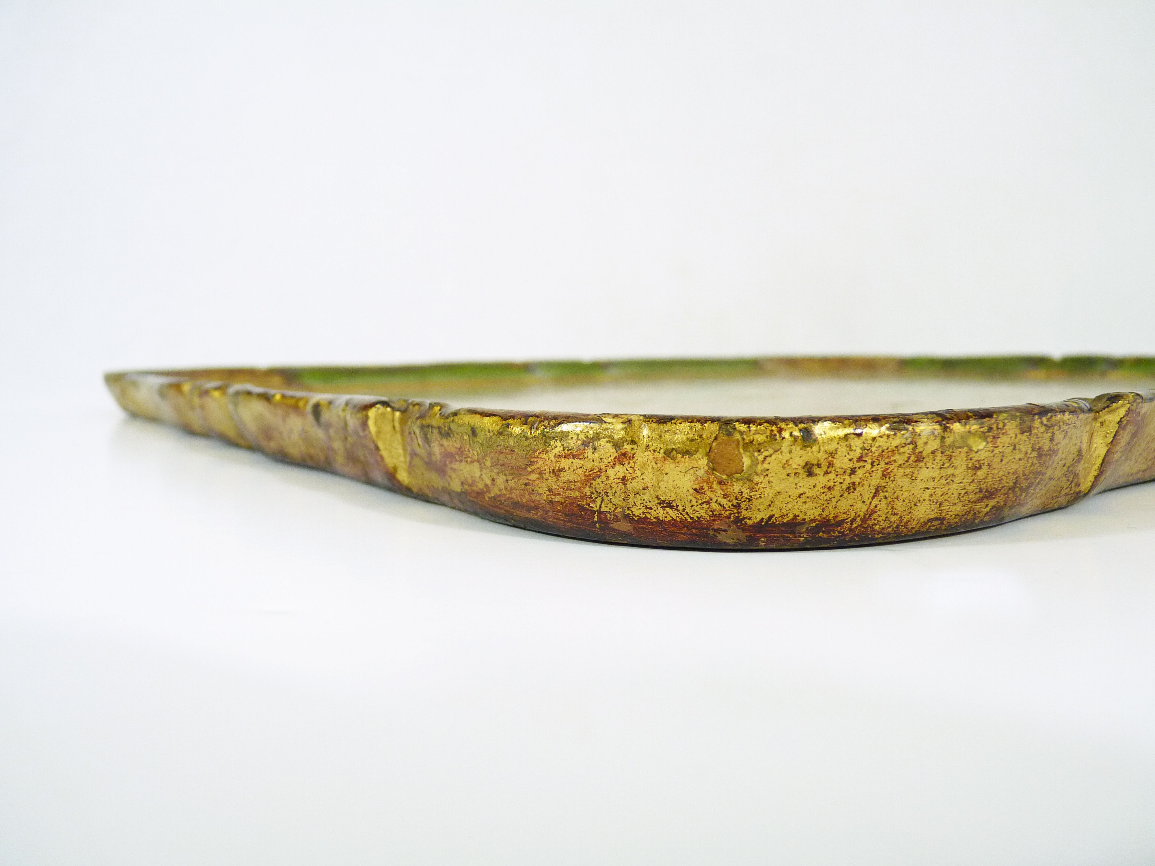 Hand-painted green and gold Florentine tray. Vintage 1950