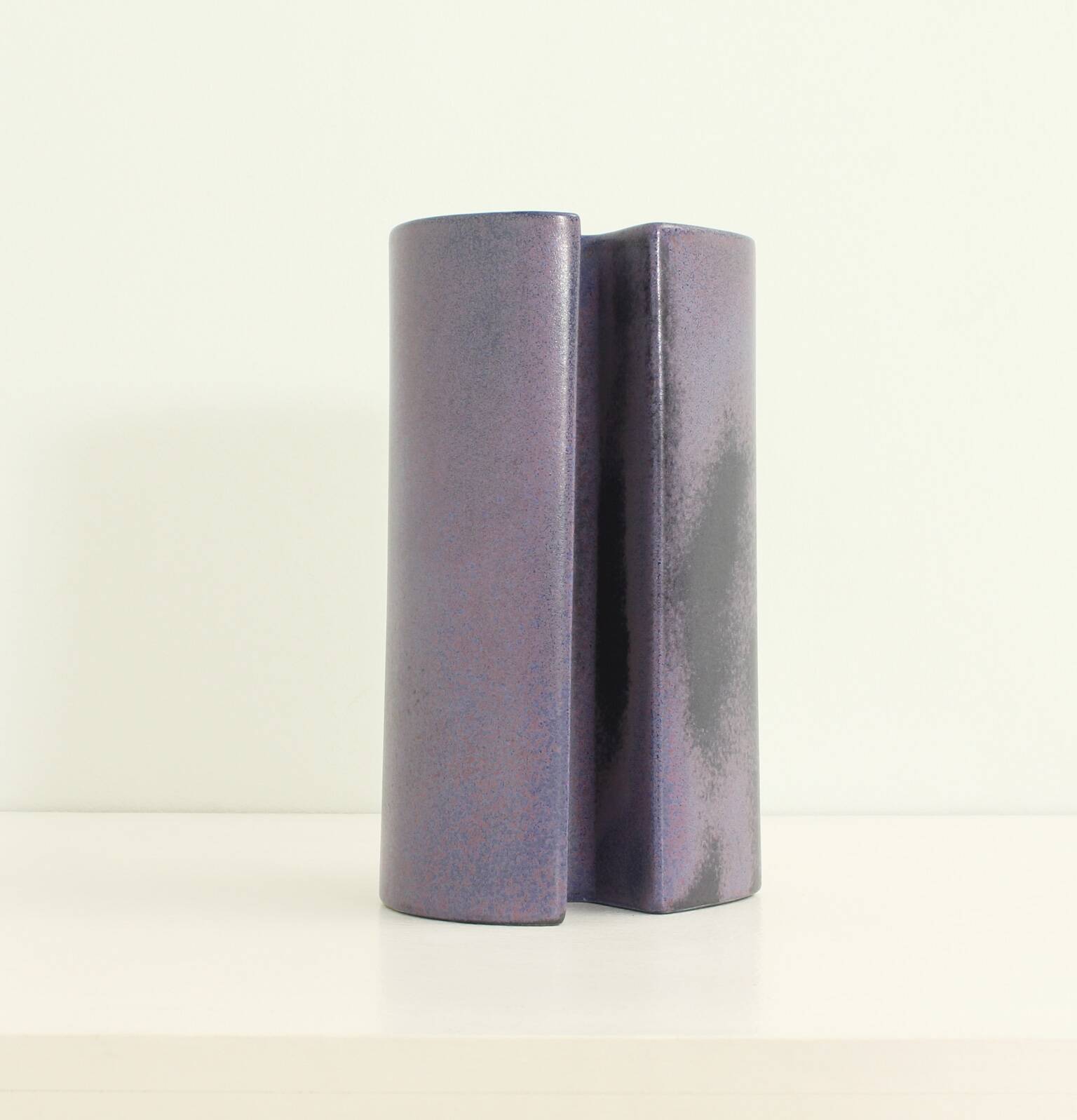 Multifaceted ceramic vase by Angelo Mangiarotti, Italy, 1968.