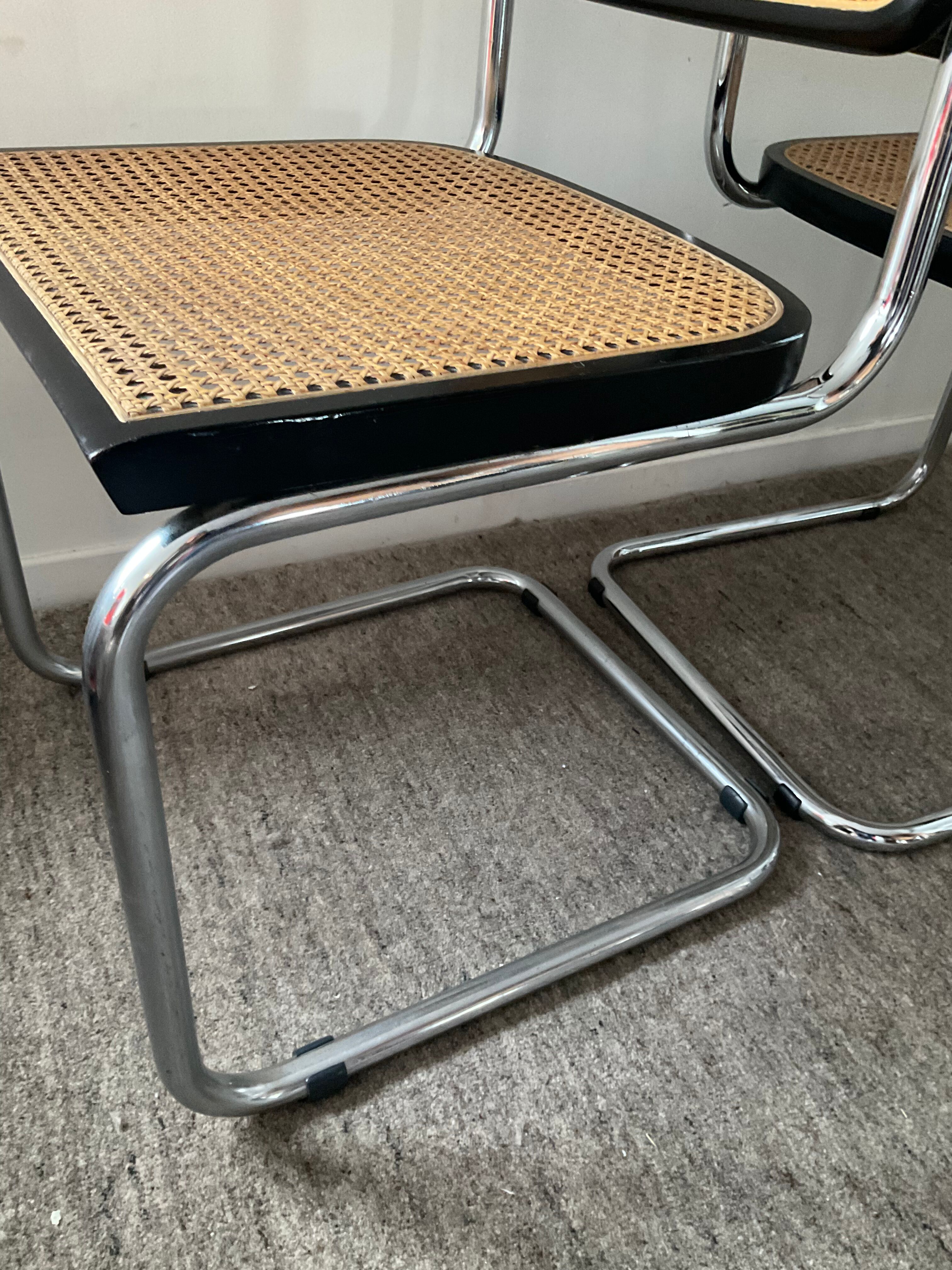 Pair of chairs Marcel Breuer Cesca B32