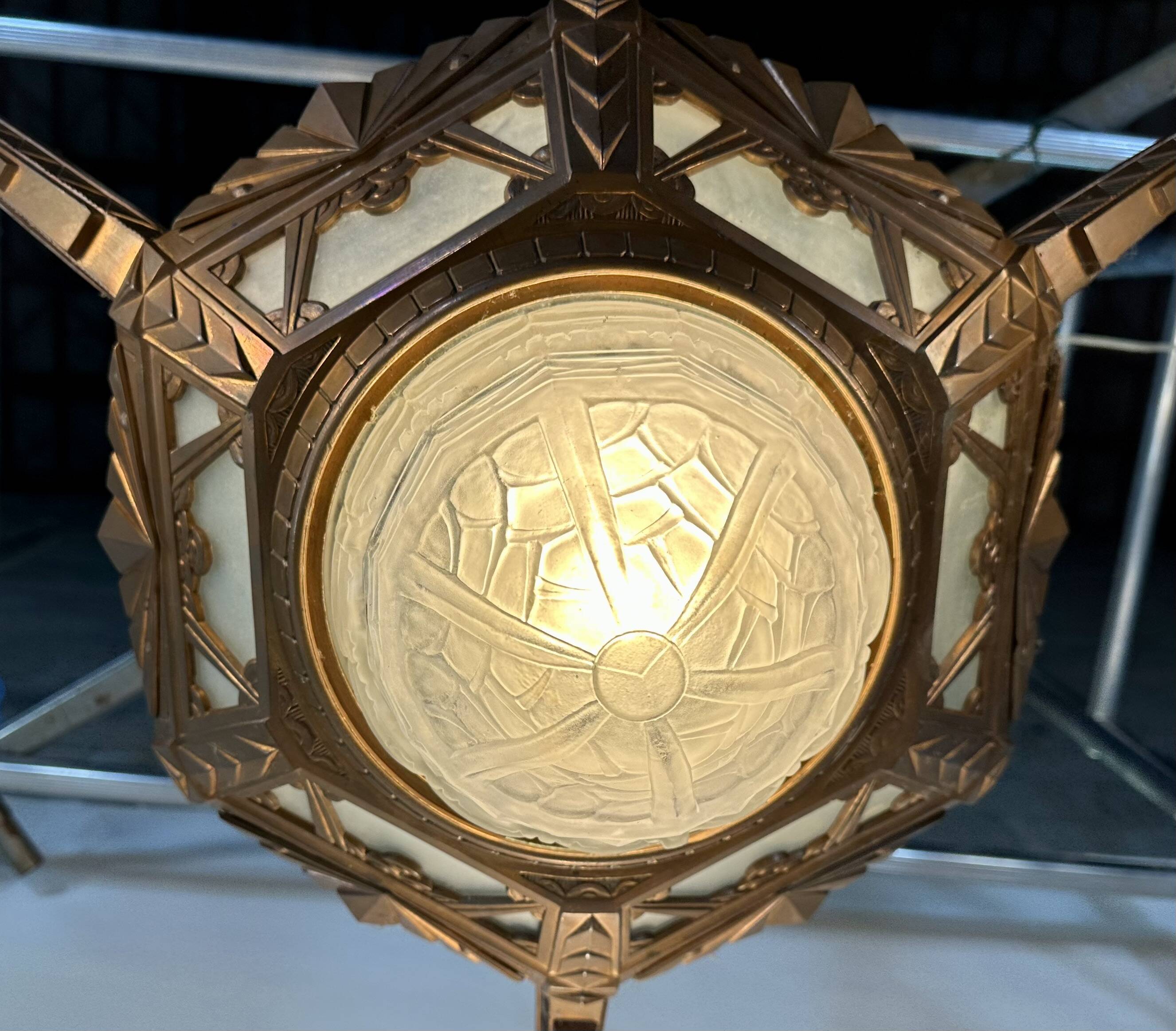 Art Deco chandelier with 4 lights, 1930.