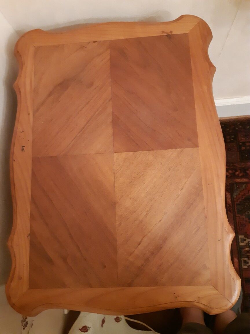 Travailleuse table de chevet