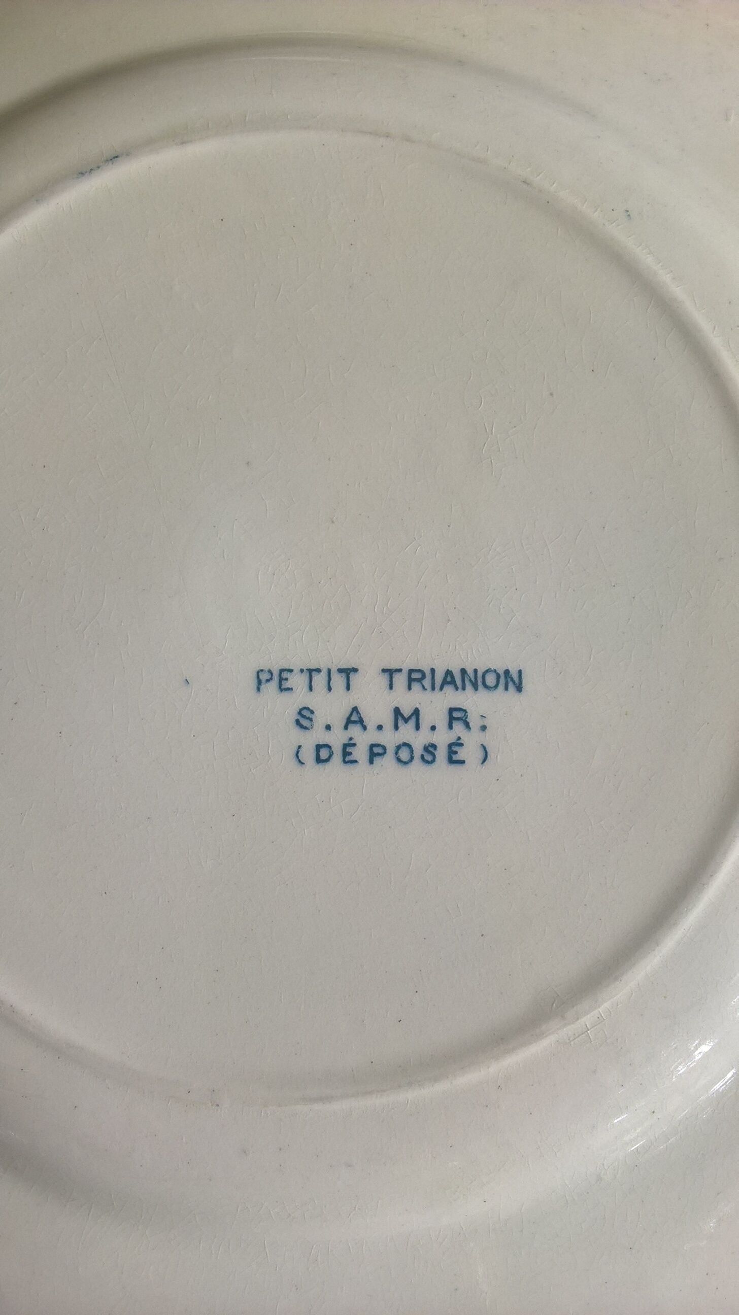2 flat plates Salins "Little Trianon"