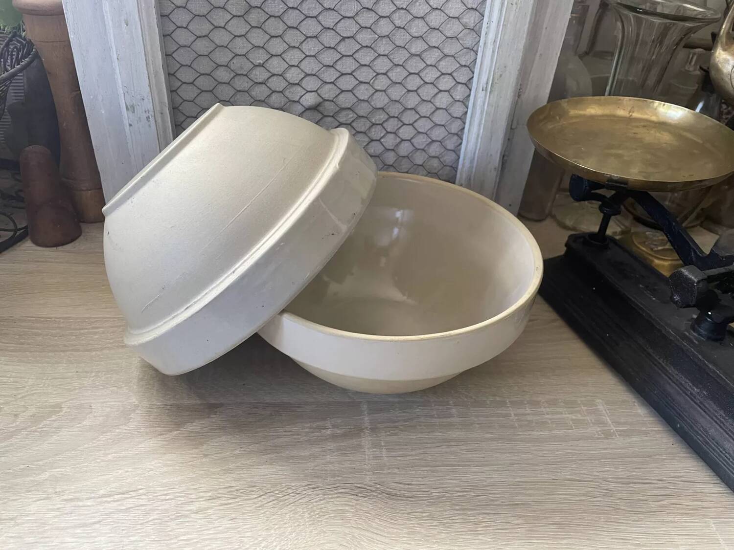 Set of two 2.5l Vintage stoneware salad bowls