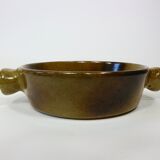 Vintage service plates and serving trays, 39 pieces, silk-screened.