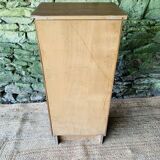 Chest of drawers with 5 flaps