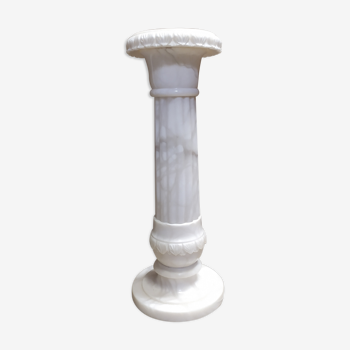 Alabaster lamp on its alabaster light column