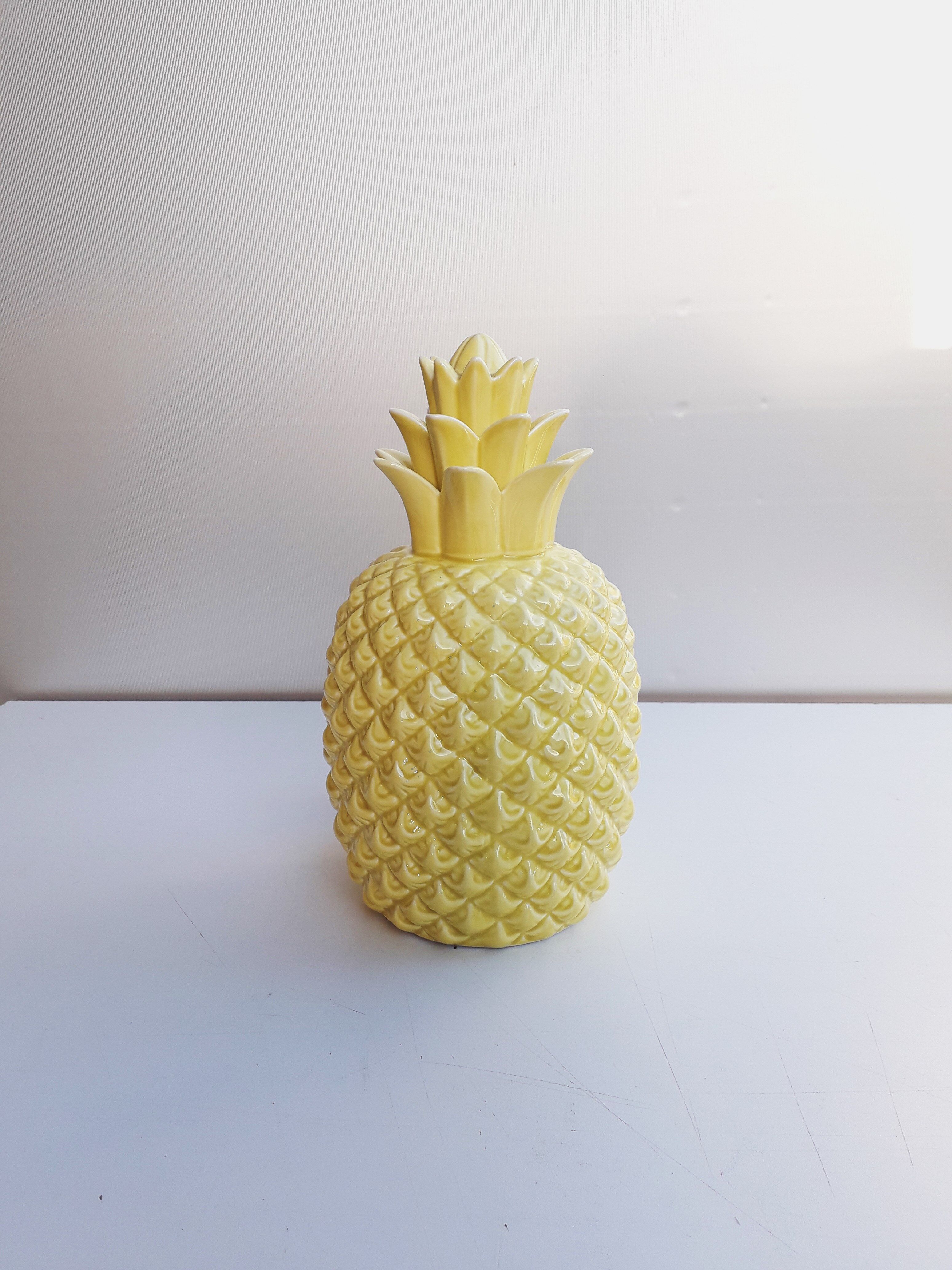 Ceramic pineapple lamp 1990 2000