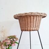 Rattan and metal tripod worker