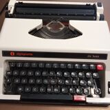 Luxury Olympiette Portable Typewriter White