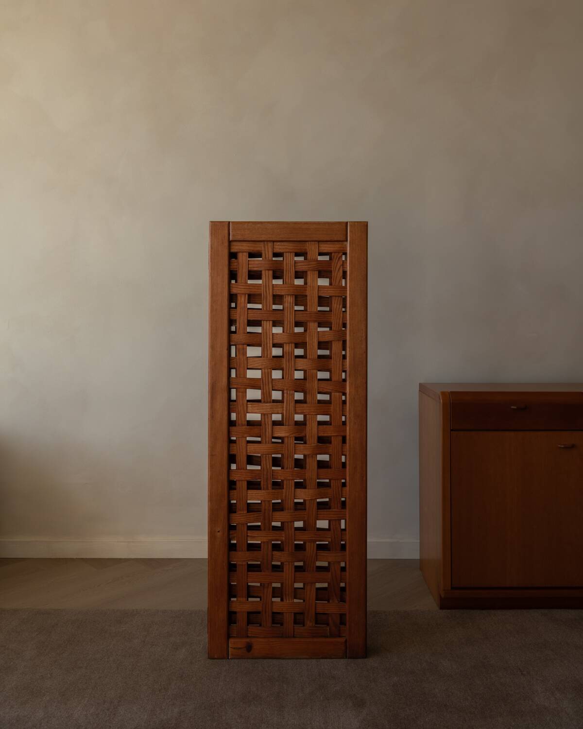 Vintage wooden room divider 3-part room screen in pine