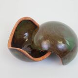 Ceramic nesting pocket emptier