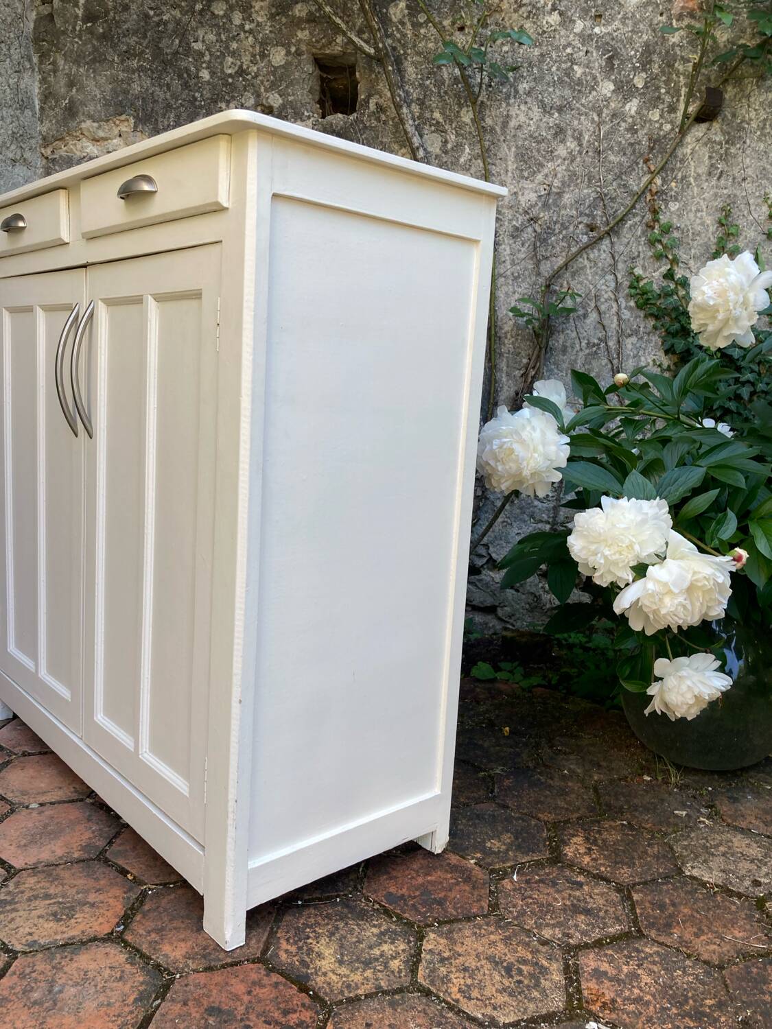 Buffet parisien vintage