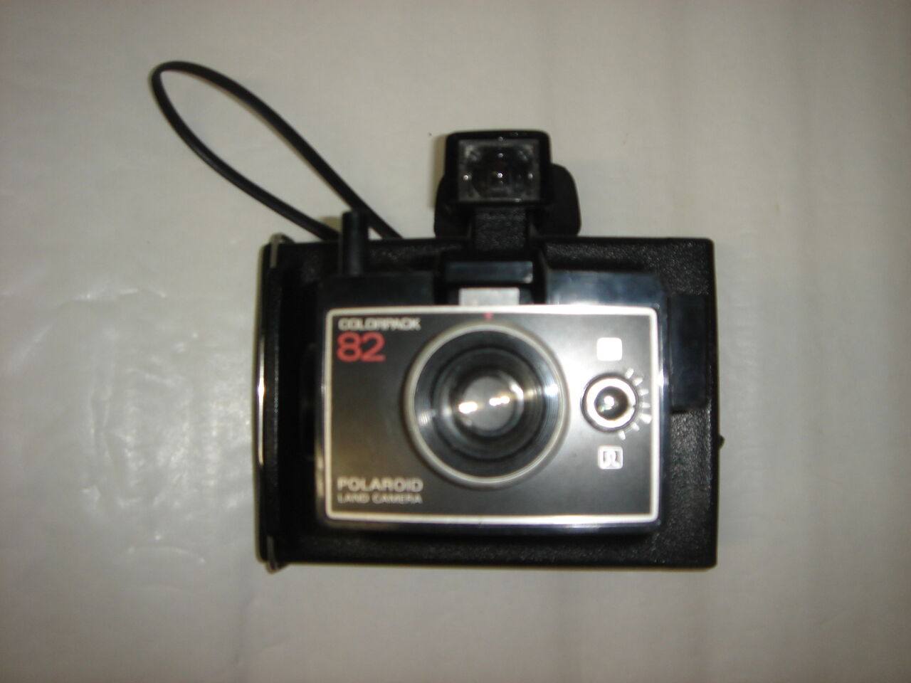 Colorpack 82 polaroid camera