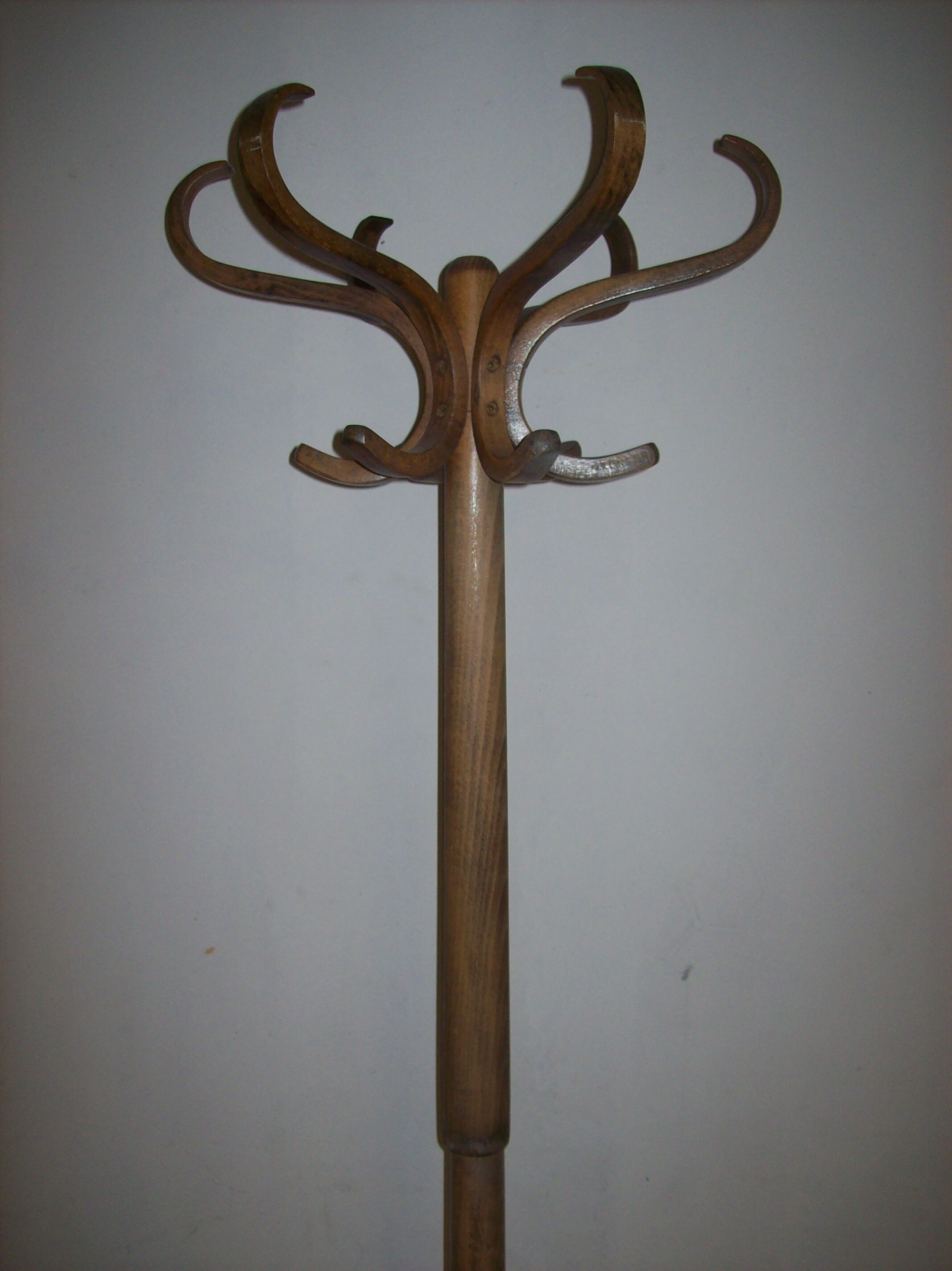 Parrot coat rack