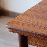 Vintage teak dining table – extendable Scandinavian design