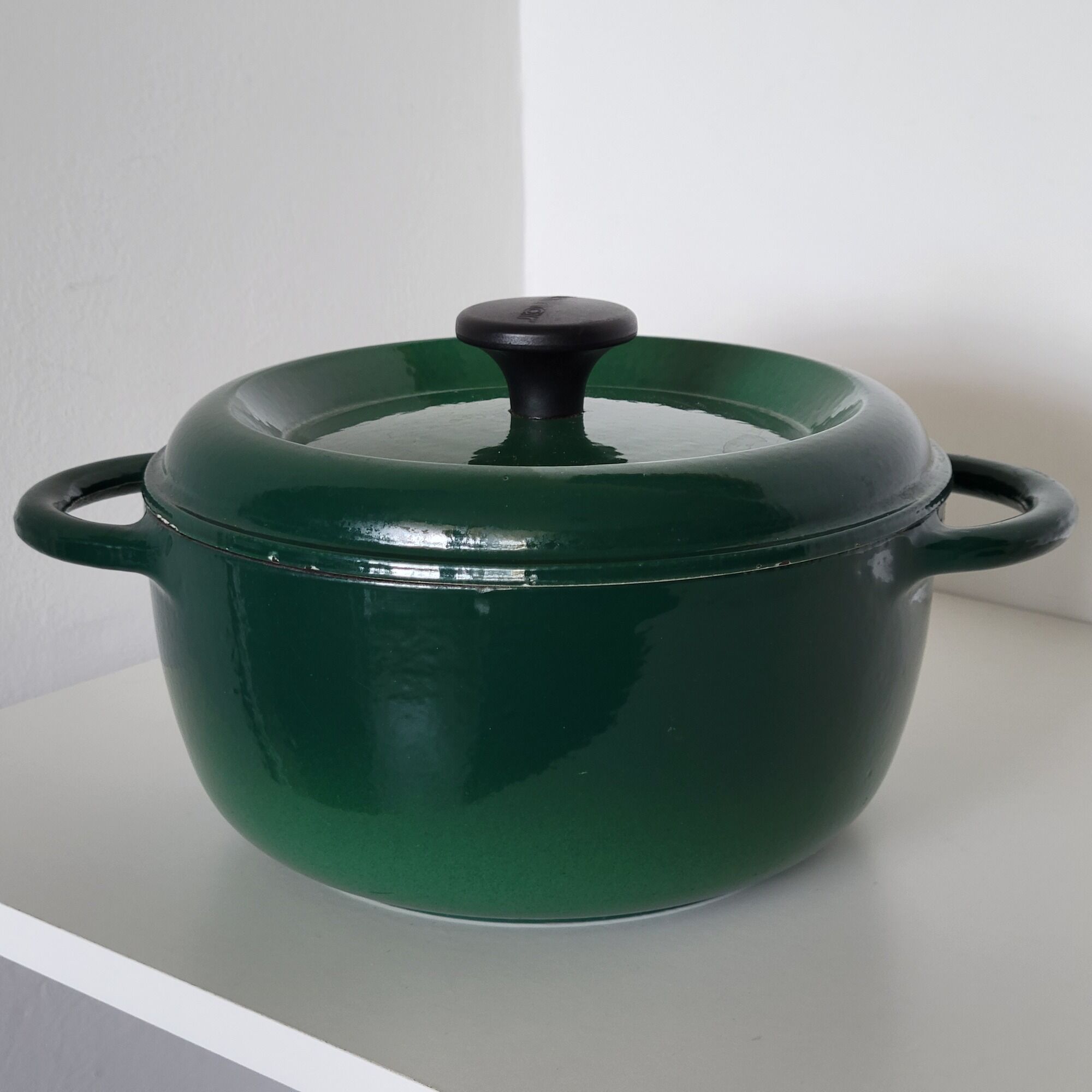 Round green enamelled cast iron casserole Nomar Staub vintage