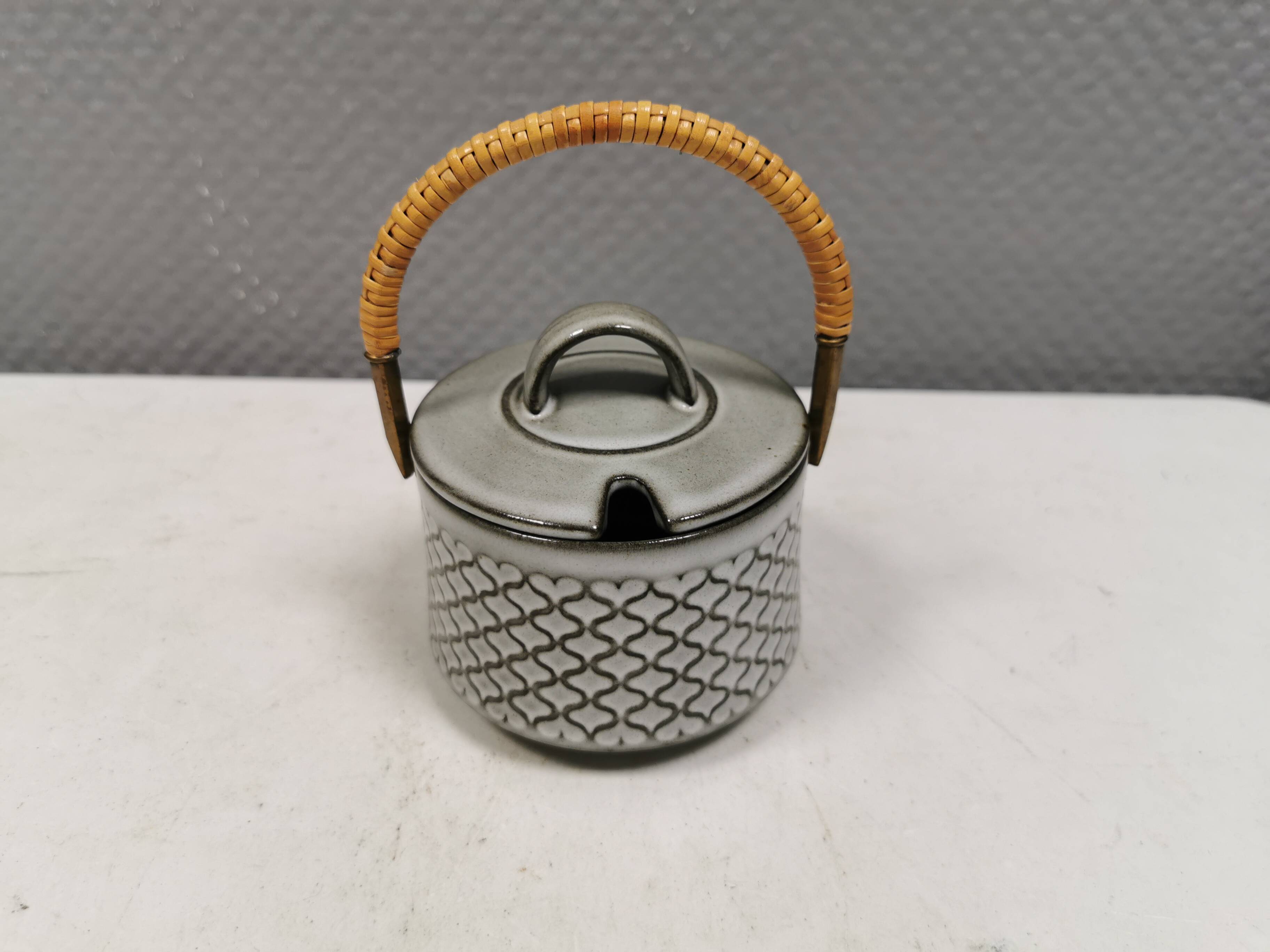 Sugar bowl made of ceramic stoneware designed by Jens H Quistgaard.