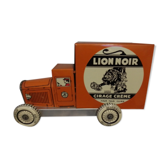 Metal truck