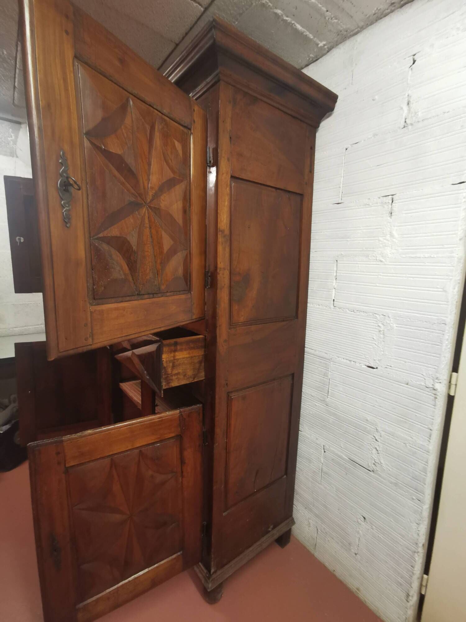 buffet 18e 4 doors diamond point