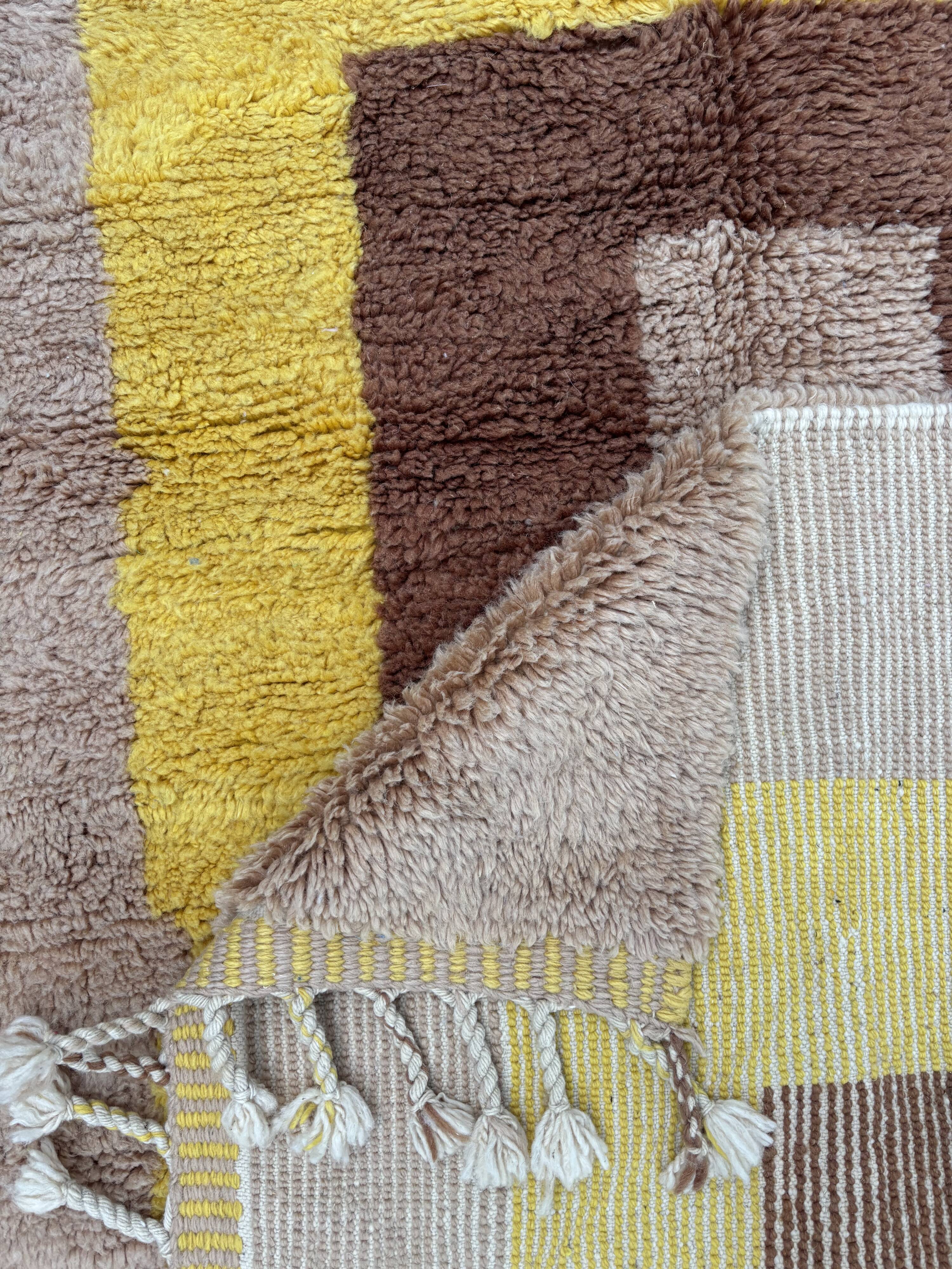 M'rirt Berber Wool Rug - 150x200 cm