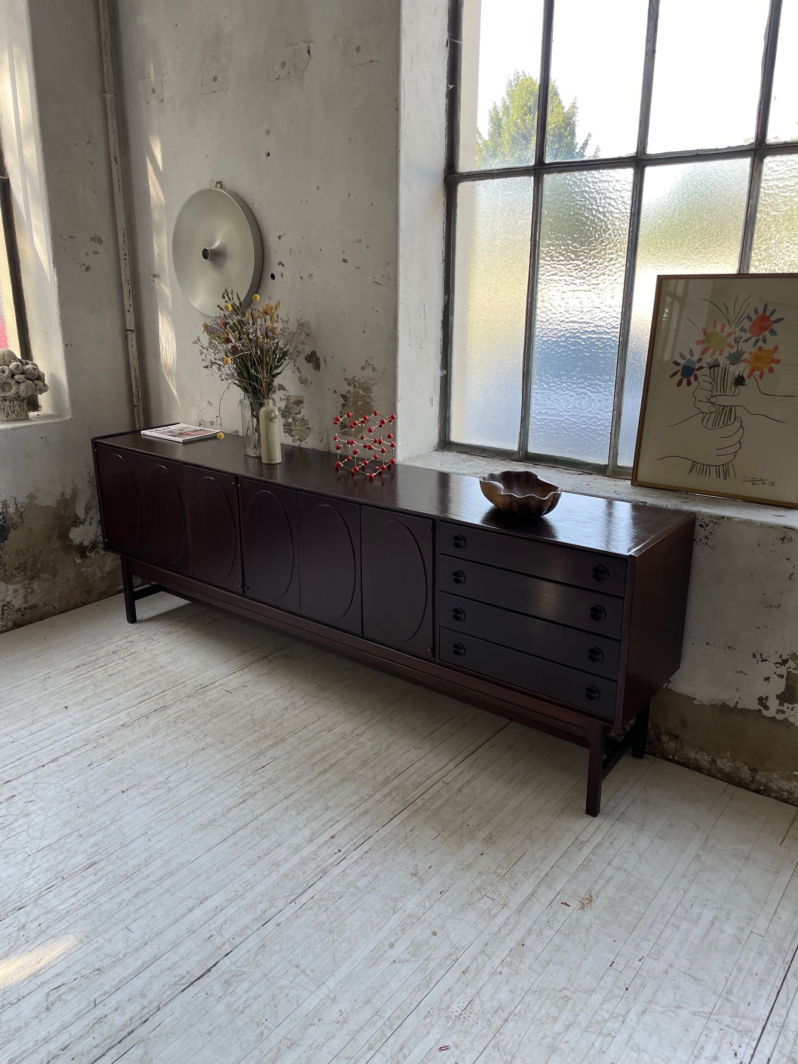 Walnut row Roche Bobois 240 cm