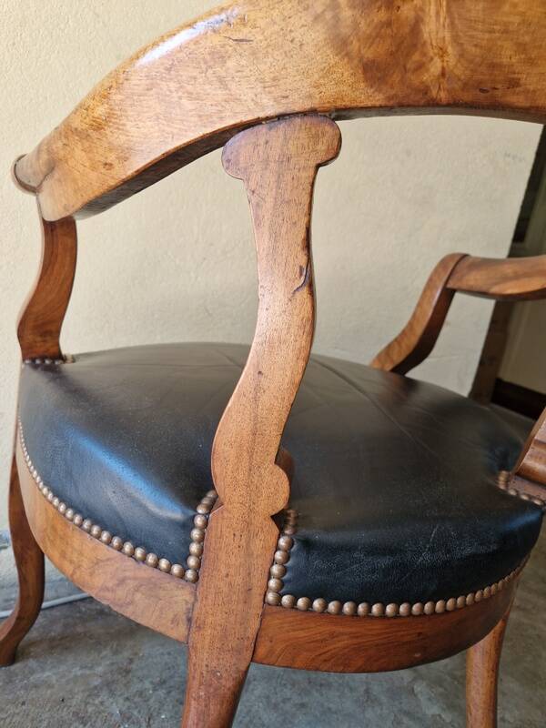 Louis Philippe period desk chair, circa 1840 - Molded wood