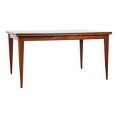 Table à manger danoise large du milieu du siècle en teck par Niels Otto Møller, années 1960