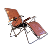 Vintage leather chaise longue