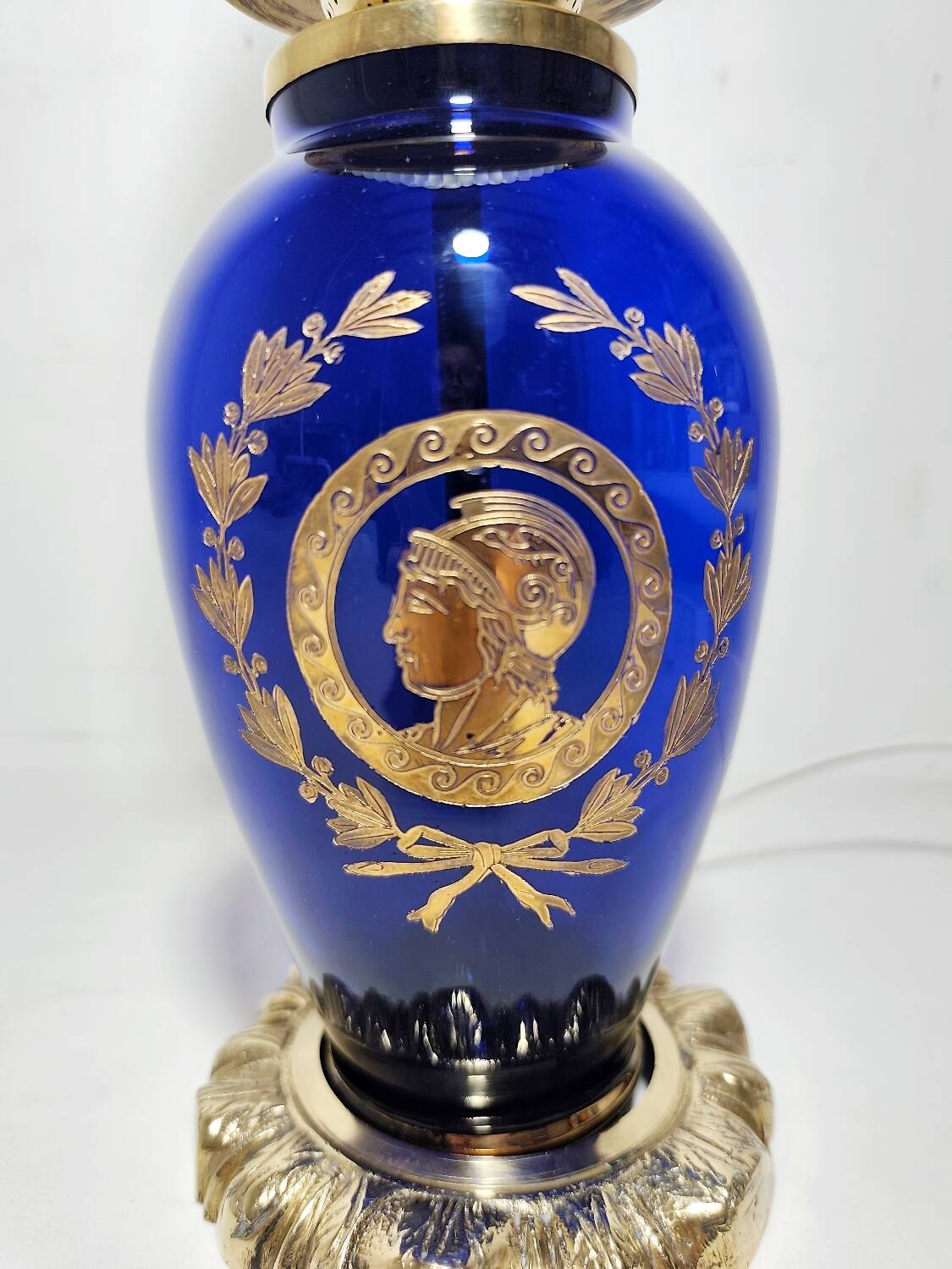 Lámpara de mesa de cristal. España, 1940s.