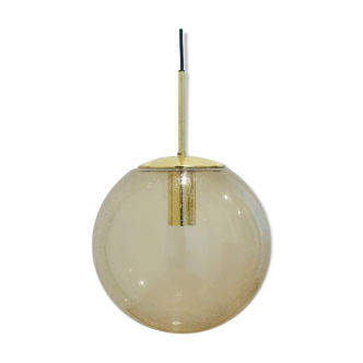 Suspension / plafonnier en boule de verre fumé à bulles d’air du milieu du siècle du Limbourg, Allemagne, années 1970