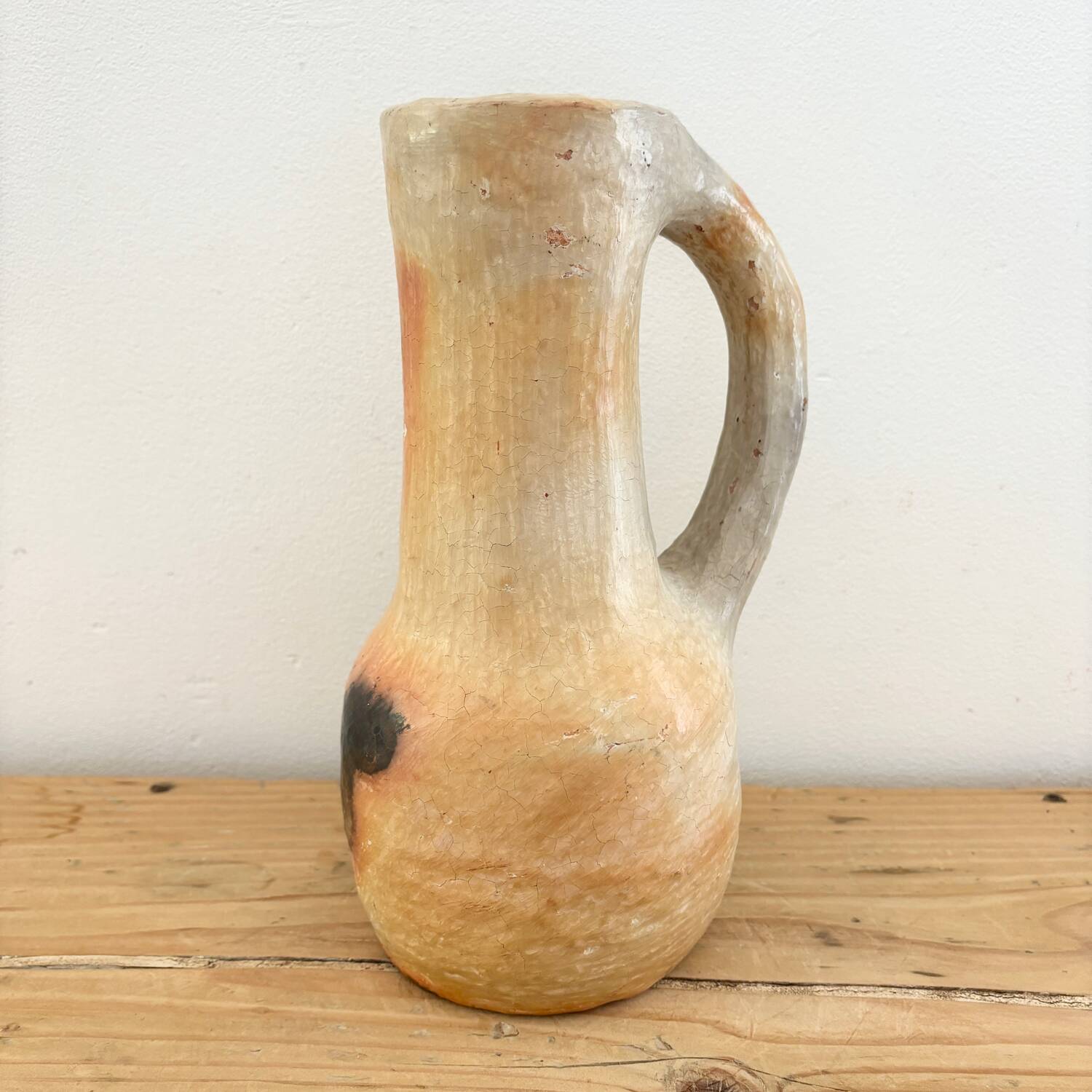 Sejnane terracotta jug