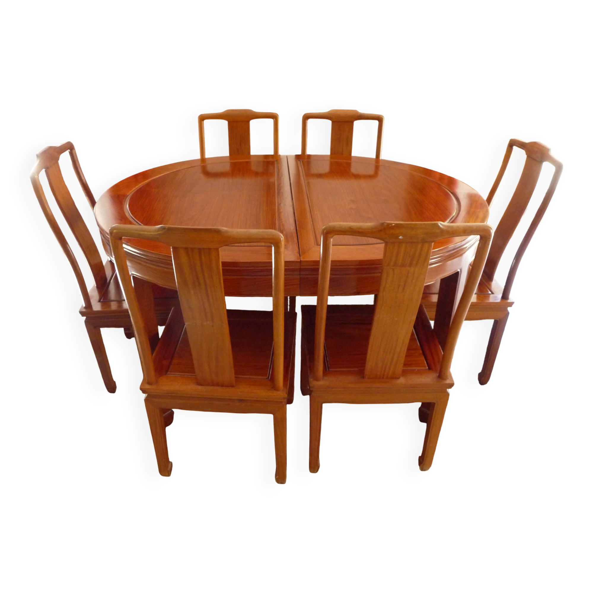 Dining table and 6 chairs