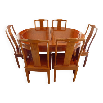 Table de salle à manger et 6 chaises