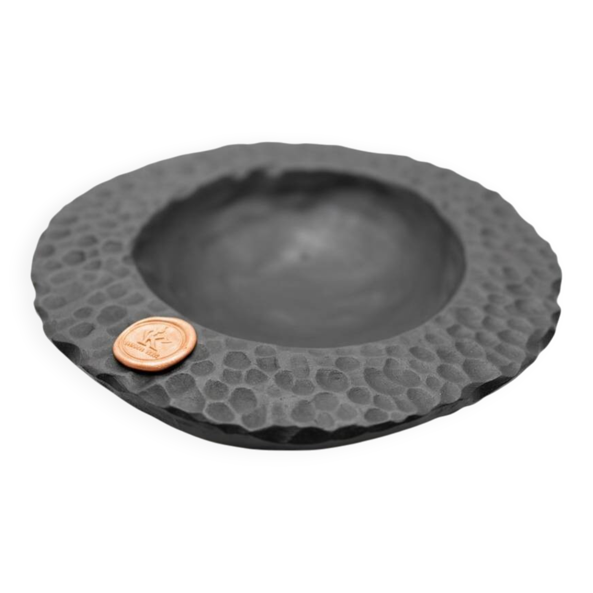 Sculptural dish/basket/trinket tray in burnt wood – Hammered texture