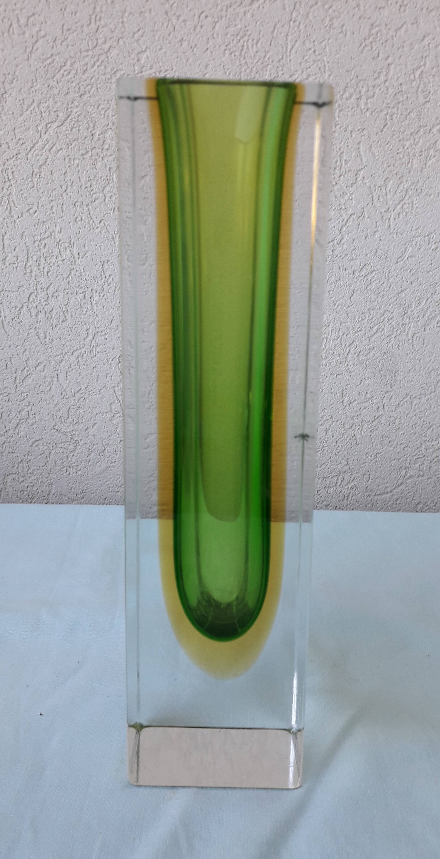 Murano glass Sommerso vase
