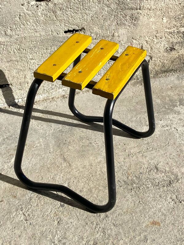 Lot de 6 tabourets industriels