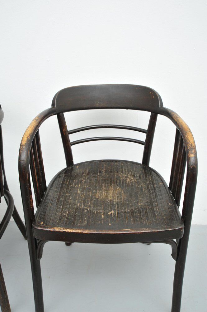 Model 6093 beech chairs by Jacob & Josef Kohn, Vienna, 1890s, set of 2