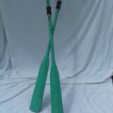 Pair of decorative color mint oar