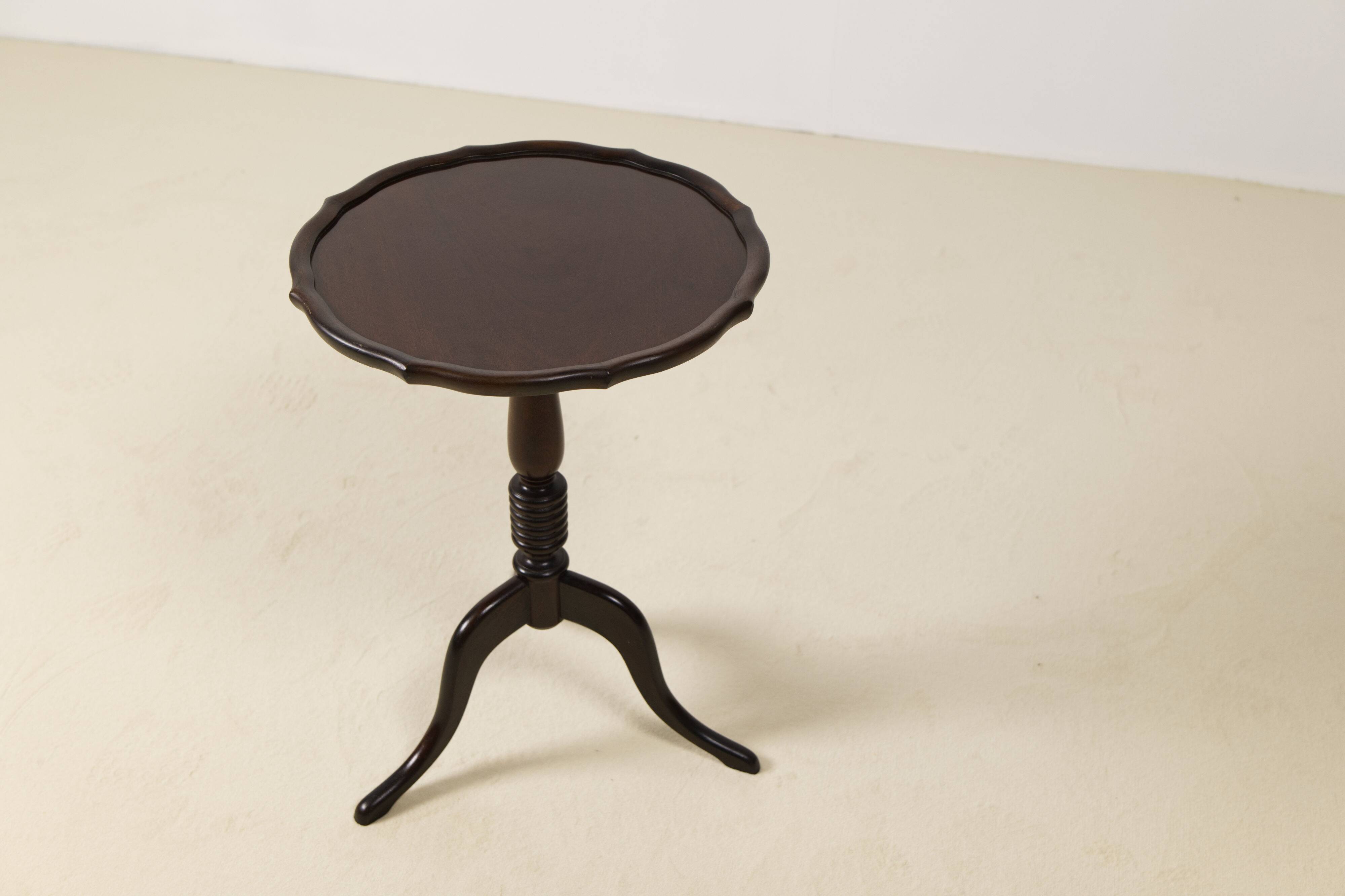 Mahogany sidetable in the style of Anton Kildeberg, Denmark 1960's