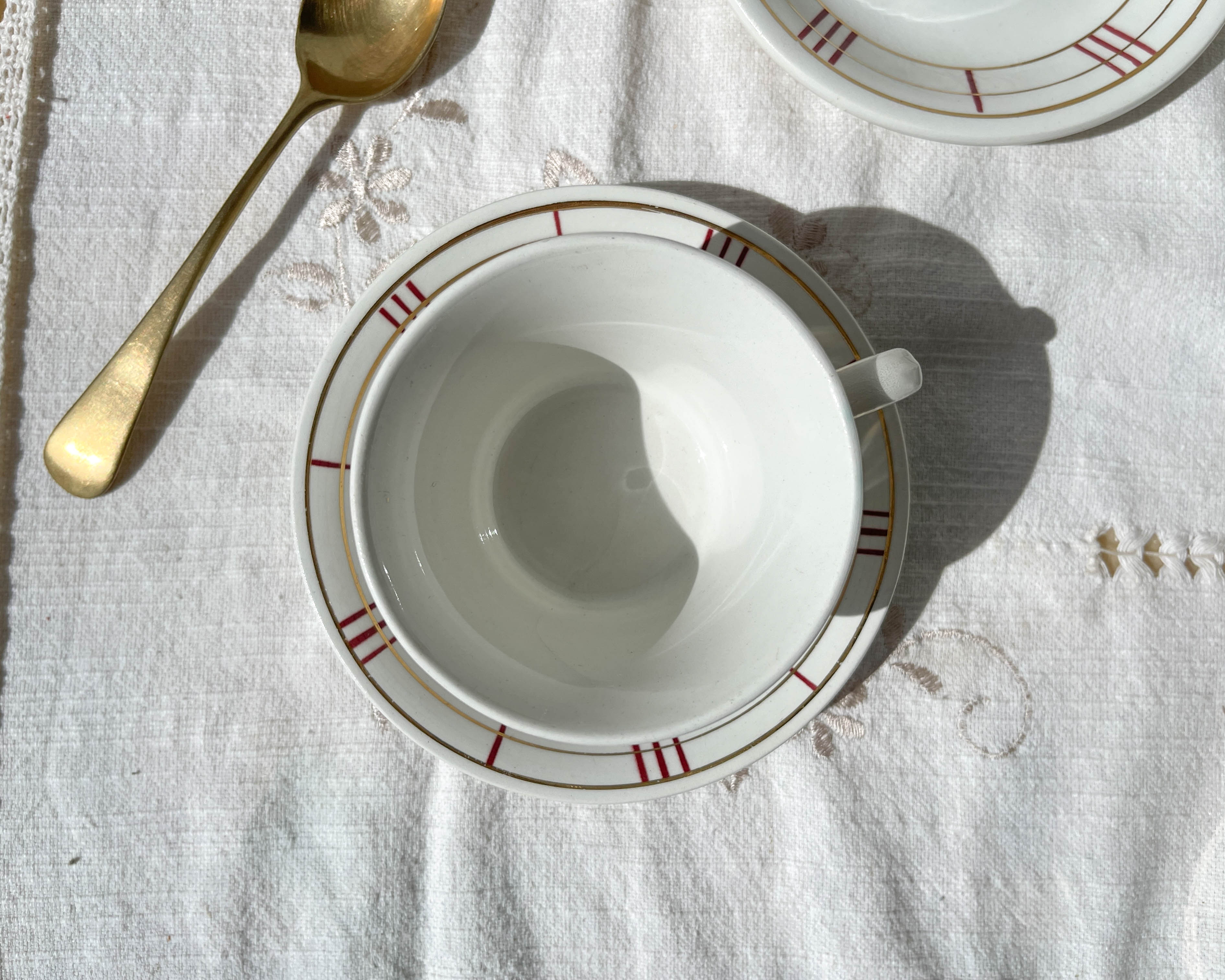 Vintage tea set in white porcelain with stripes, Moulin des Loups orcerame model "Richelieu"
