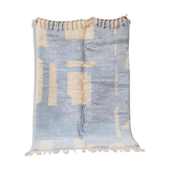 Handmade traditional natural wool rug Size 150 x 250 cm