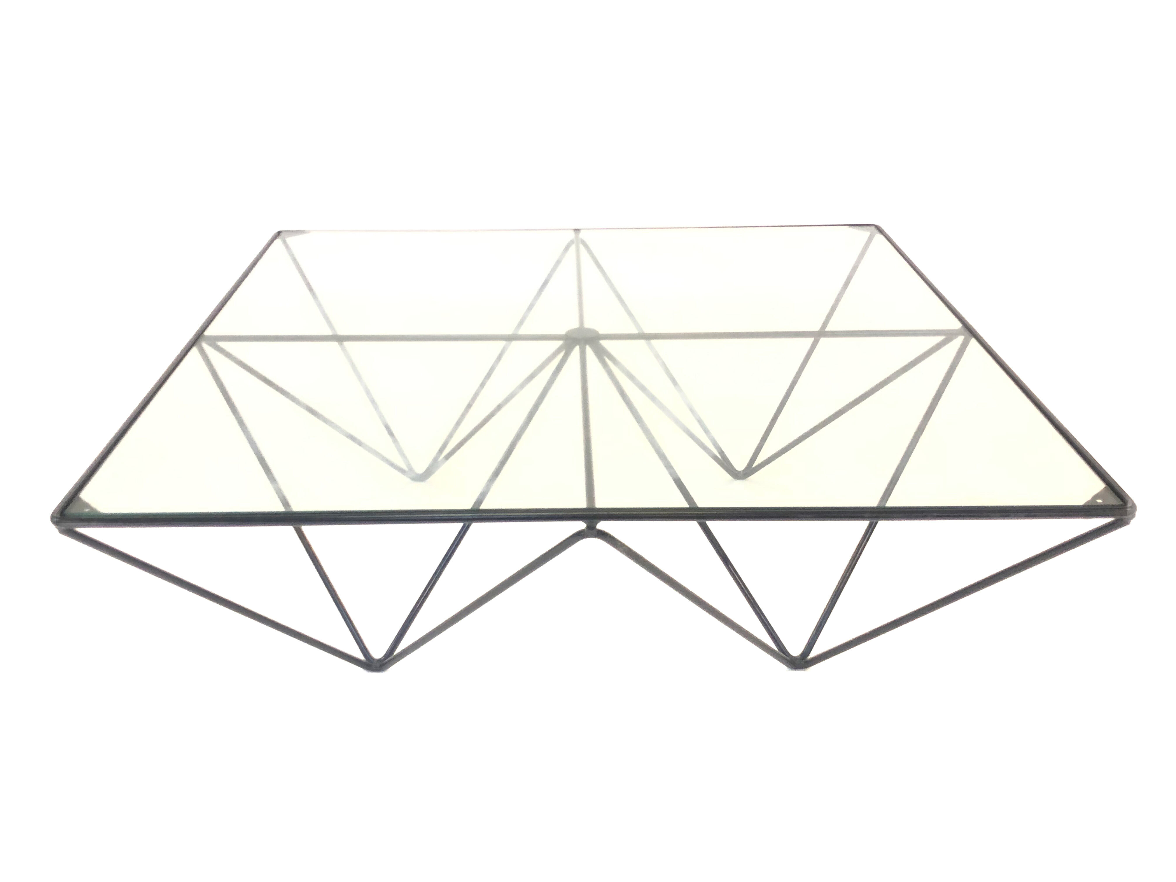 Vintage coffee table in 60s/70s steel wire design