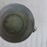 Zinc bucket