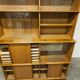 Bibliothèque vitrine Oscar par Didier Rozaffy , 1952