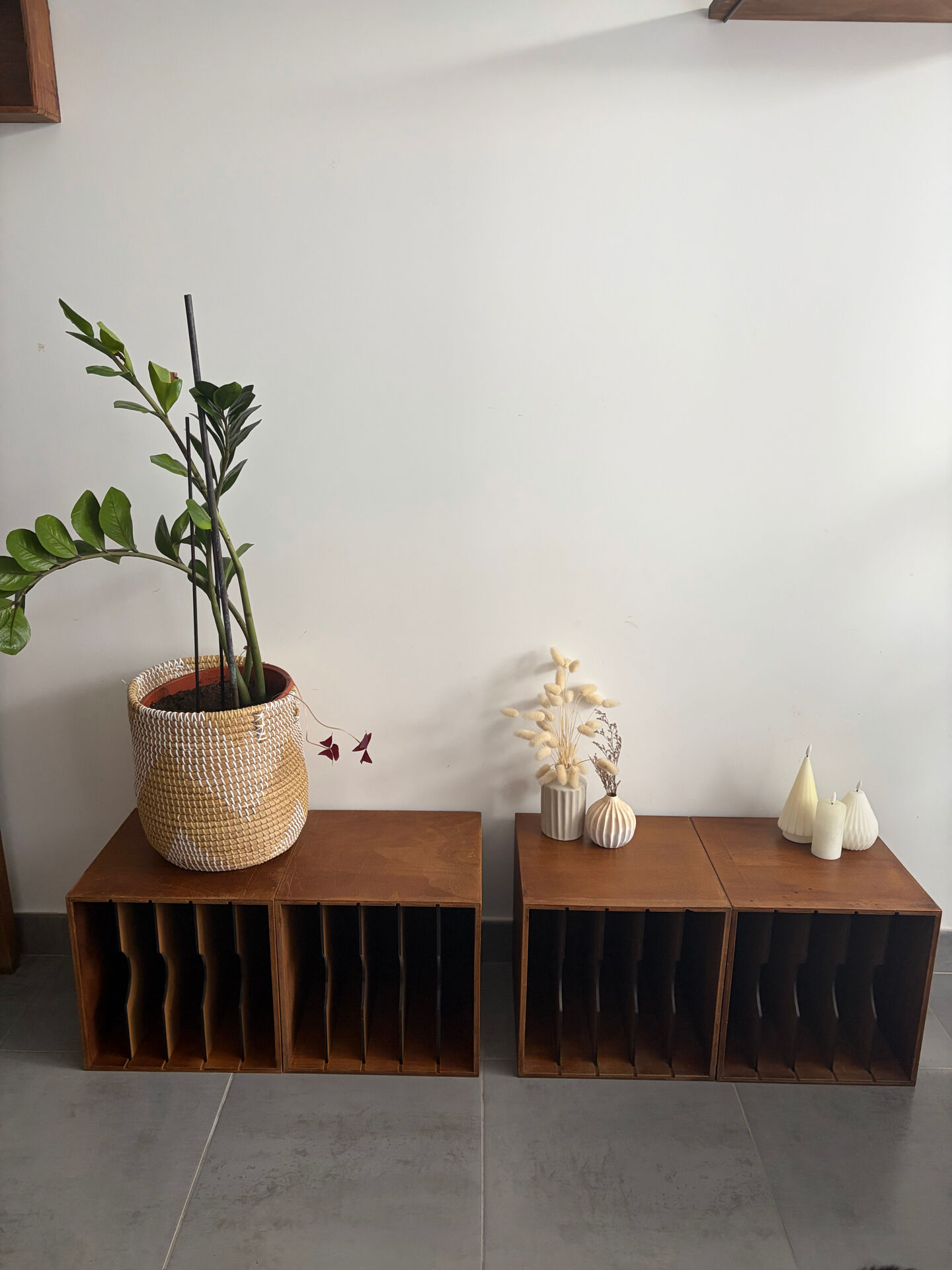 Set of 4 vintage wooden vinyl boxes