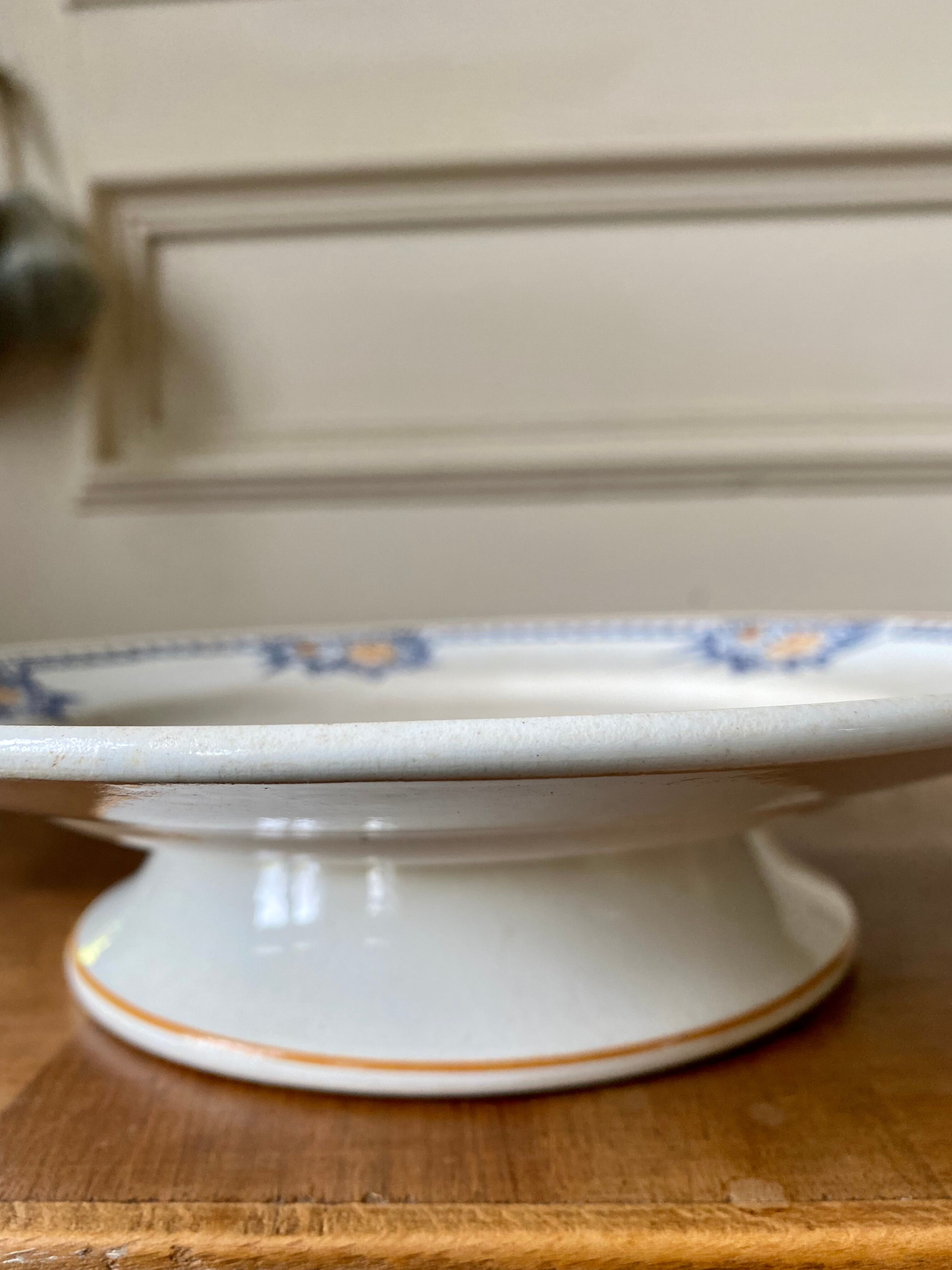 Ceramic standing dish from Saint Amand