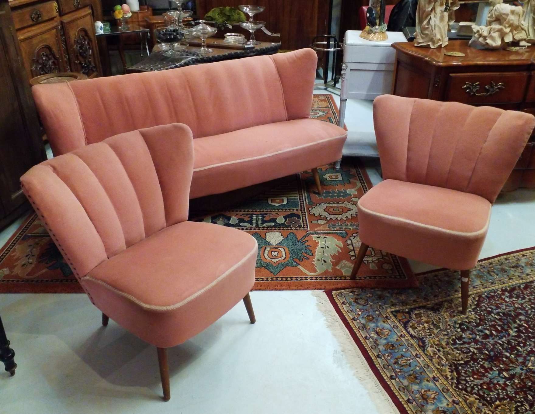 Three-room living room